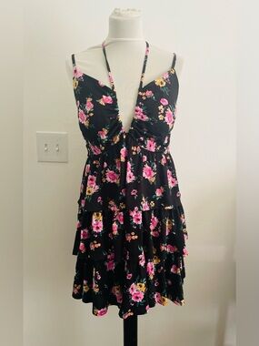 No Boundaries Women Summer Dress L Black Floral Ruffles Tiered Feminine Summer